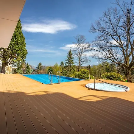 Park B4- Z Dostepem Do Basenu, Sauny, Jacuzzi, Silowni Apartment