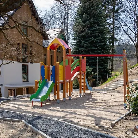Apart Invest Green Park Resort B4- z dostępem do strefy spa *