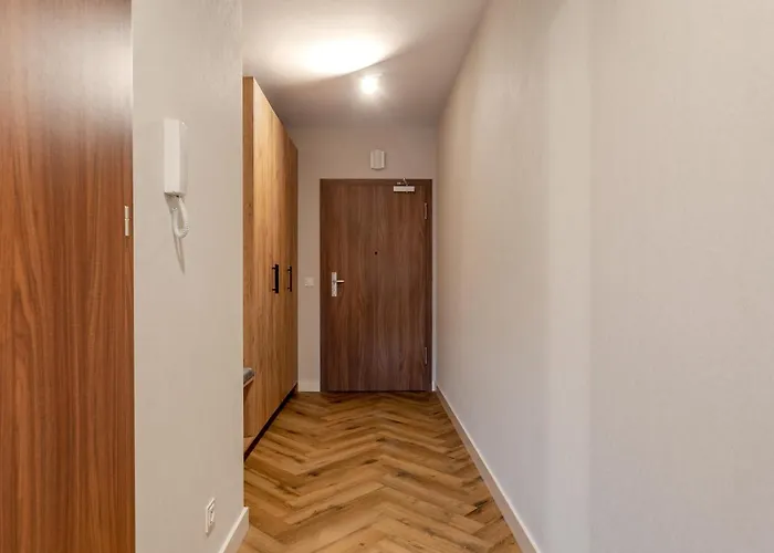 Park B4- Z Dostepem Do Basenu, Sauny, Jacuzzi, Silowni Apartment